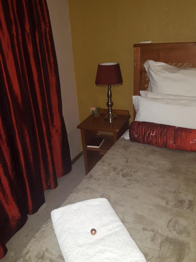 Grace Place Bnb Pretoria Bed & Breakfast エクステリア 写真